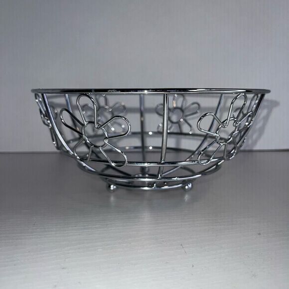 Vintage Retro Floral Metal Wire Fruit Bowl With Flower Detail Cottage Beach - Picture 6 of 6